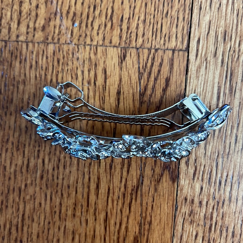 Crystal Couture Barrette - Picture 4 of 5